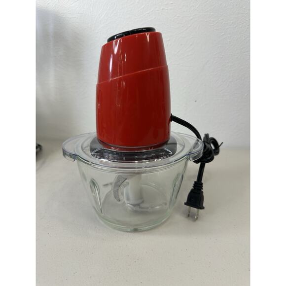 Red Cooks Essentials Glass Bowl Food Chopper Model K49734 172 000/ 120v 300w - Picture 4 of 8